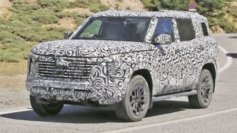 بازگشت میتسوبیشی پاجرو با موتور نیسان