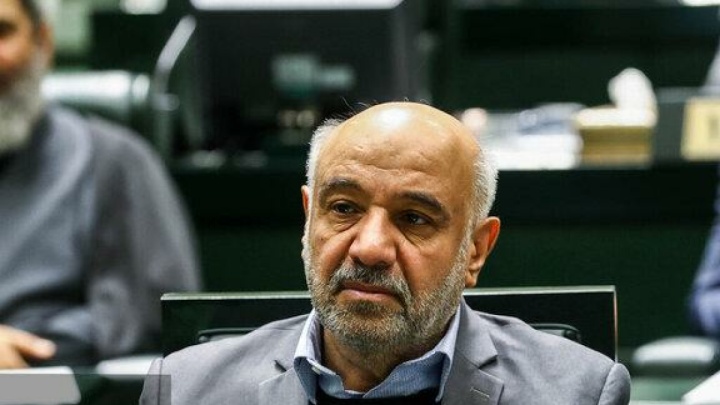 میدری به مجلس می رود