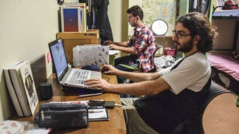 خوابگاه‌های دانشگاه‌های علوم پزشکی دایر است