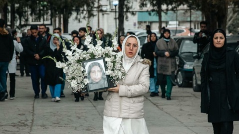 گزارش تصویری/ تشییع پیکر شهیده الهام زینلی در کرمانشاه