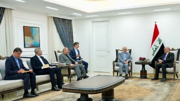 تاکید فؤاد حسین و معاون عراقچی بر اهمیت تقویت همکاری ایران و عراق