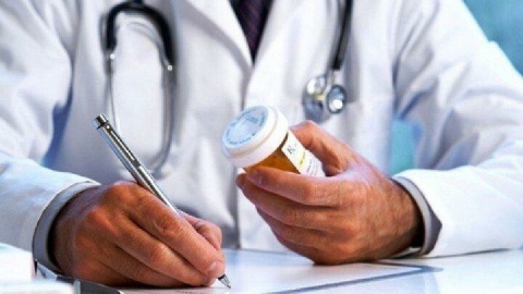 دریافت ویزیت یک میلیونی تخلف است