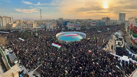 آمریکا تهدید می‌کند اما گزینه‌ای برای موفقیت در حمله نظامی ندارد