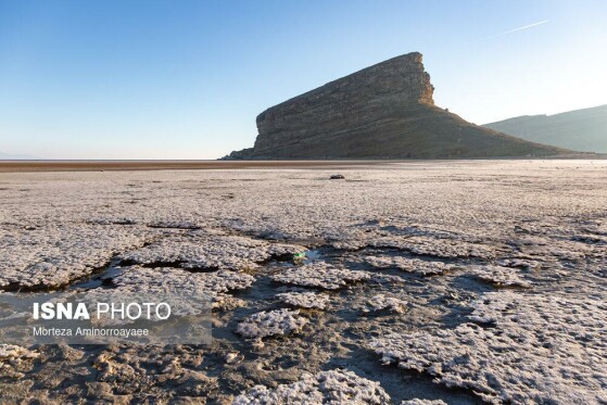 قلعه کاظم داشی؛ اثر تاریخی در سایه خشکی دریاچه ارومیه