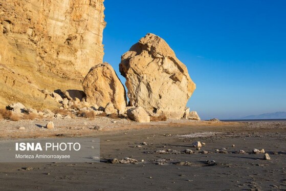 قلعه کاظم داشی؛ اثر تاریخی در سایه خشکی دریاچه ارومیه