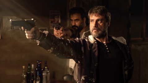 شمایلی جذاب از یک پلیس ایرانی