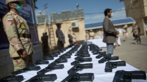 کشف ۵۵ قبضه سلاح جنگی و شکاری در مرزهای غربی