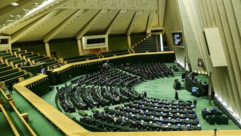 رویکرد خصمانه و غیرمسئولانه غربیها خللی در عزم ملت ایران ایجاد نمیکند