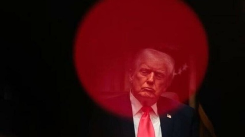 چرا ترامپ از حمله به ایران منصرف شد؟