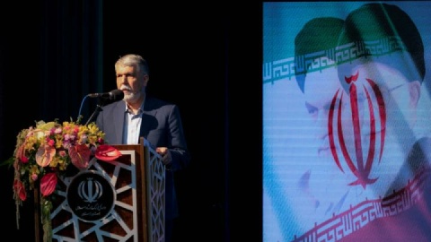 دولت باید همانند شورای اقتصاد، شورای فرهنگ و هنر داشته‌باشد/ هنرمند پُلی میان حکومت و مردم