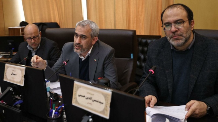 بررسی سوالات نمایندگان مجلس از وزیر اقتصاد درباره کمبود دستگاه‌های ایکس‌ری و گرانی‌ها