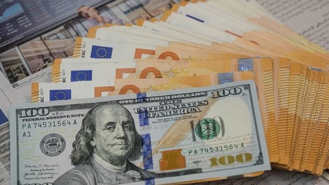 ریزش نرخ ارزهای عمده/ بازگشت ارز سرعت گرفت