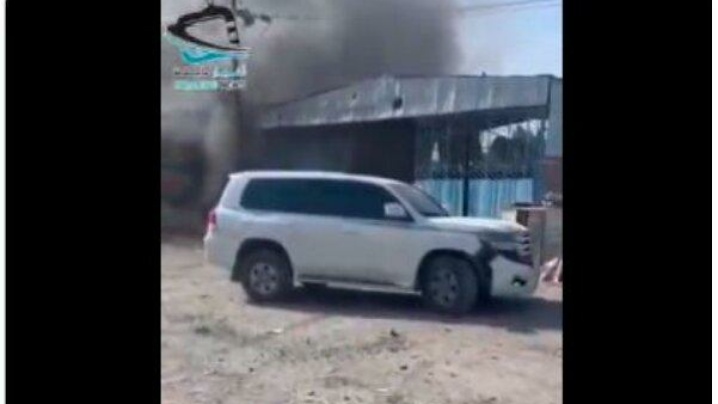 انفجار خودروی بمب‌گذاری شده در مسیر فرمانده نیروهای «العمالقه» در عدن