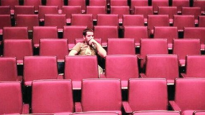 سینما در سراشیبی فروش