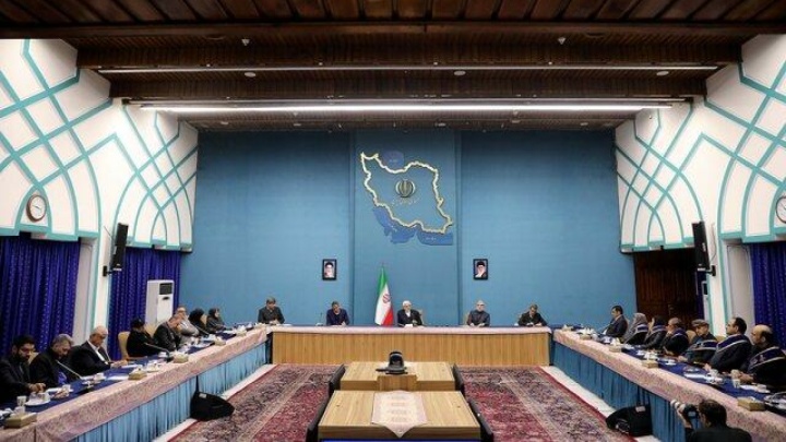 عارف: علم باید در خدمت رفاه مردم باشد