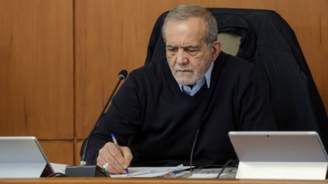 داغدار همه جانهای از دسترفته و همدرد با یکایک هموطنان خود هستم