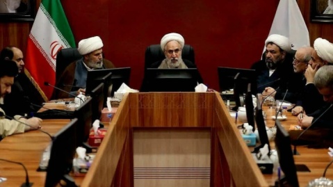 قوه قضائیه نهادی مستقل است و از بیگانگان دستور نمیگیرد/تکذیب ادعای ترامپ