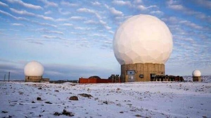 آمریکا دارای چند پایگاه در گرینلند است؟