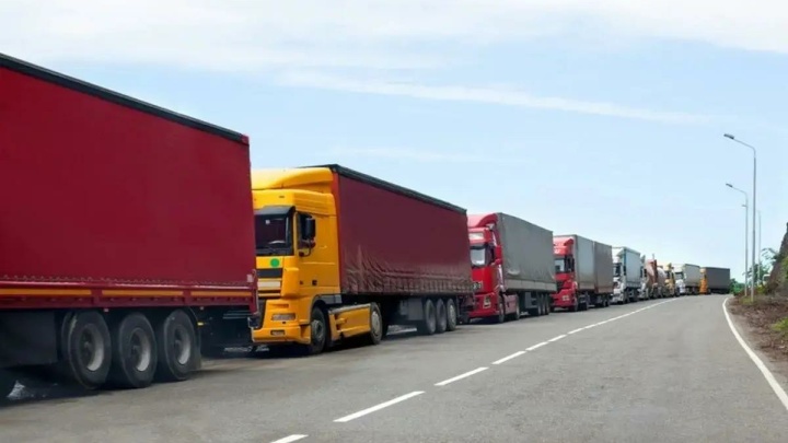 گلایه کامیون‌داران از وعده‌های محقق نشده