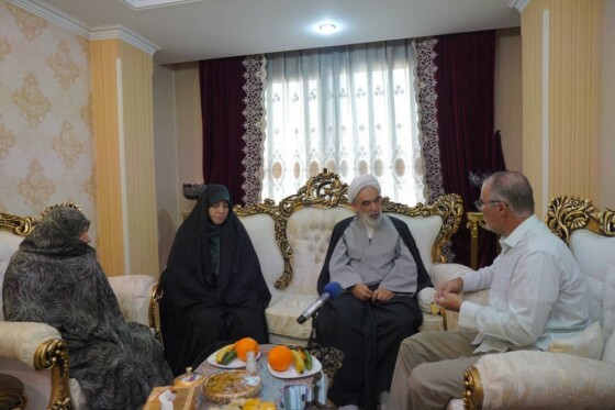 دیدار نمایندگان رهبر معظم انقلاب و رئیس بنیاد شهید و معاونان با جانبازان