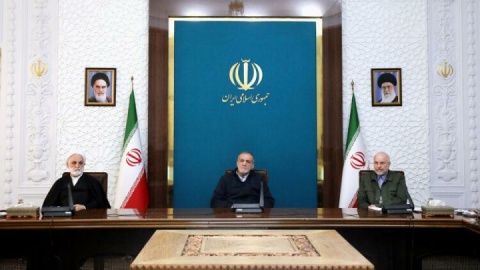 ارائه گزارش بانک مرکزی از اقدامات معیشتی و تحولات بازار ارز در جلسه سران قوا