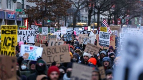 تب اعتراضات مینه‌سوتا بالا گرفت