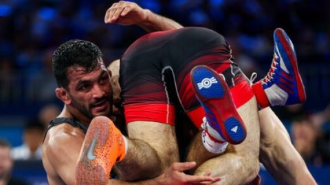 واکنش فدراسیون کشتی به اقدام اتحادیه جهانی