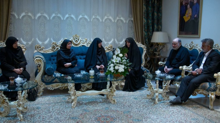 داغدار تمامی شهدا و جوانانی هستیم که در ناآرامی‌های اخیر جان خود را از دست دادند