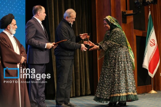 مراسم تجلیل از برگزیدگان ملی بخش کشاورزی