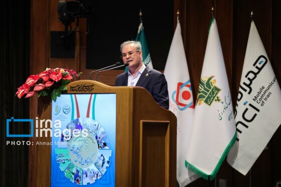 مراسم تجلیل از برگزیدگان ملی بخش کشاورزی