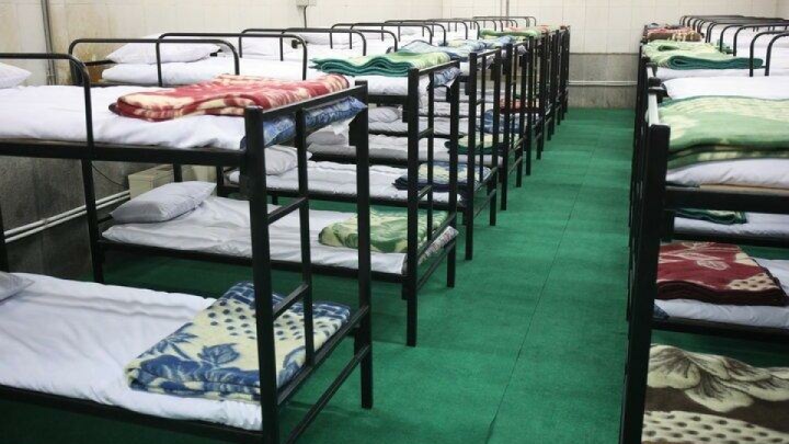 زندگی بی‌خانمان‌ها در شب‌های سرد پایتخت