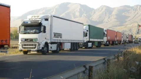 برنامه تشویقی گمرک برای افزایش ترانزیت ابلاغ شد/ زمان ترخیص کالاهای ترانزیتی حداکثر ۴ ساعت