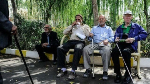 زمان پرداخت «عیدی» بازنشستگان اعلام شد