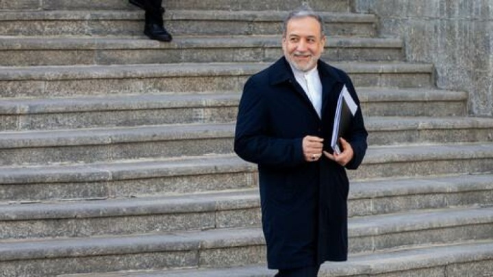 عراقچی: در روزهای اخیر تماسی با ویتکاف نداشته‌ایم/منطقه کاملاً علیه تهدید نظامی است