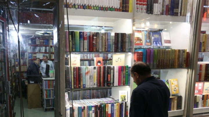 اعطای مجوز به بیش از ۱۰۰ هزار عنوان کتاب در ۳۰۰ روز