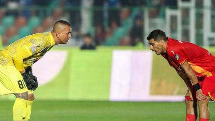 شکست عجیب پرسپولیس مقابل فولاد ۱۰ نفره