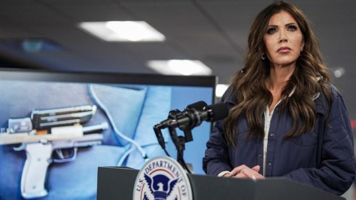 اولتیماتوم دموکرات‌ها به ترامپ؛ وزیر امنیت داخلی را اخراج کن