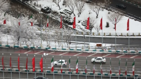 برف و باران تا ساعتی دیگر میهمان پایتختنشینان میشود