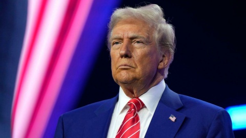 ترامپ در برزخ نمایش قدرت یا هراس از پیامدها