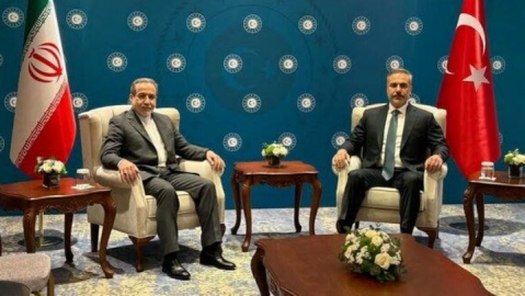 دیدار عراقچی و فیدان در استانبول