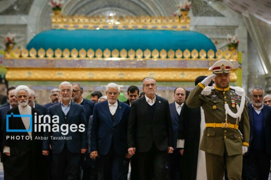 تجدید میثاق هیأت دولت با آرمان‌های امام راحل (ره)