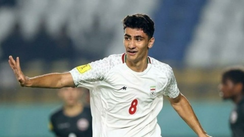 امیرمحمد رزاقی‌نیا در تیم منتخب جوانان سال آسیا