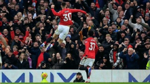 برد شیاطین سرخ در اولدترافورد