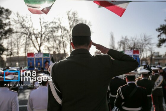 رژه موتور سواران در سالروز ورود امام خمینی به تهران