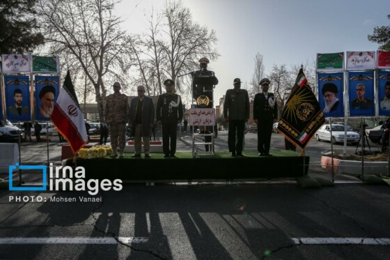 رژه موتور سواران در سالروز ورود امام خمینی به تهران