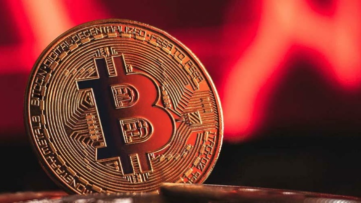 ریزش بیت‌کوین تا کی ادامه دارد؟