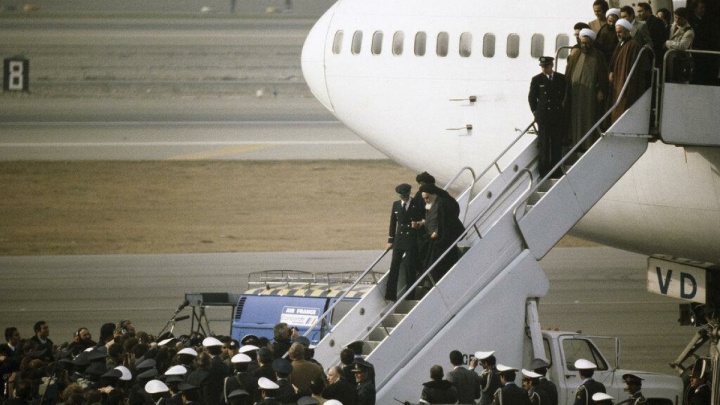 ۱۲ بهمن؛ روزی که معادله قدرت را تغییر داد