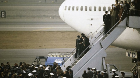 ۱۲ بهمن؛ روزی که معادله قدرت را تغییر داد