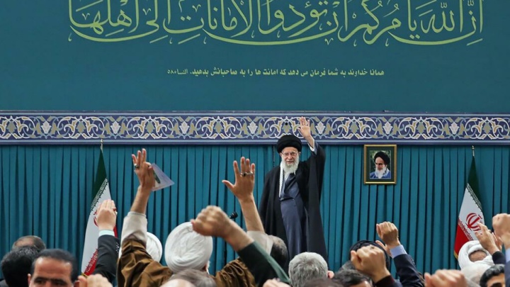 قرار همان قرار است