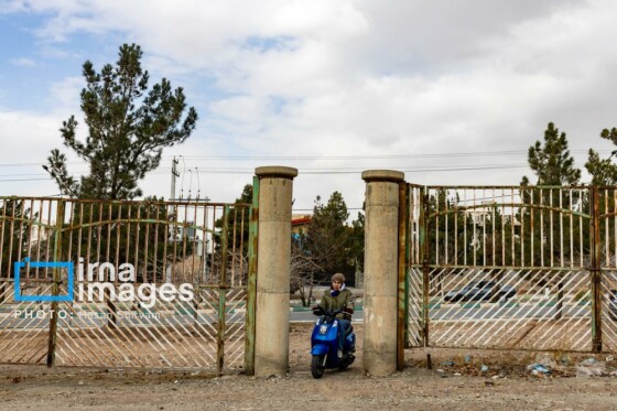 بانوان در انتظار گواهینامه موتور